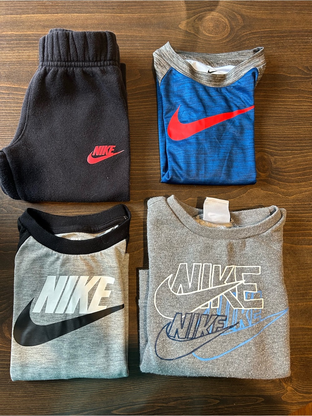 Nike Boys 2T Clothing Bundle | Sweatshirt, Shirts & Joggers | 4 Pieces